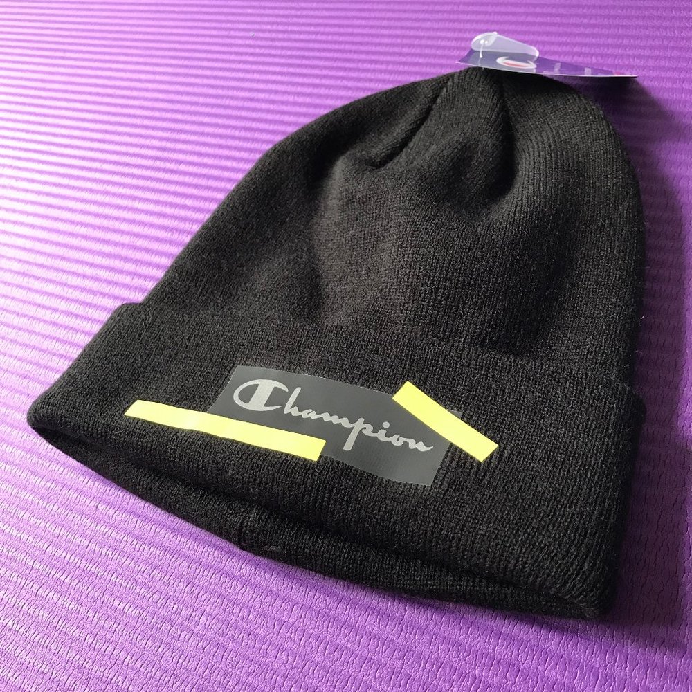 Champion Men's Black Beanie w Reflective Tap Hat